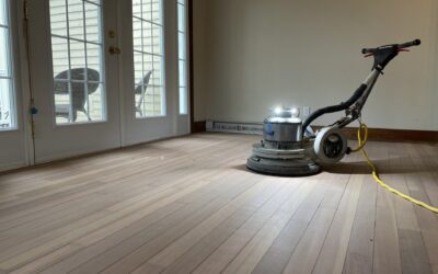SABLAGE DE PLANCHERS DE BOIS EXOTIQUES, LE JATOBA À LA VILLE DE MONTRÉAL